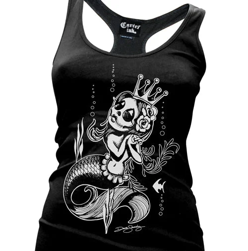 Queen of the Sea Women's Racer Back Tank Top