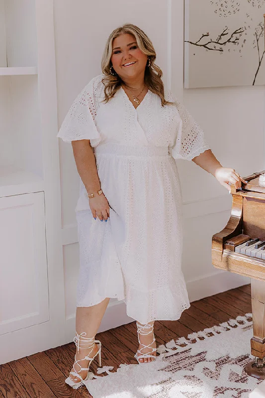 Romantic Bliss Eyelet Midi Dress Curves