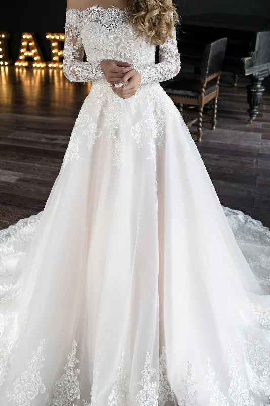 Long Sleeves A-line Off Shoulder White Wedding Dress with Lace