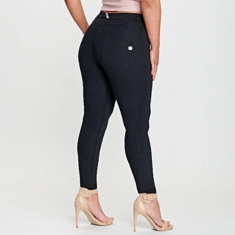 WR.UP® Curvy Fashion - Mid Waist - Full Length - Black