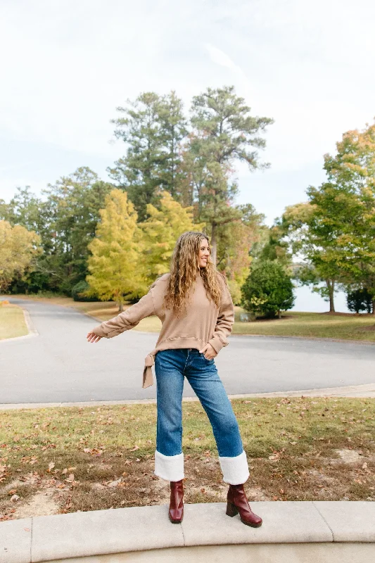 Unique Sweatshirt - Mocha